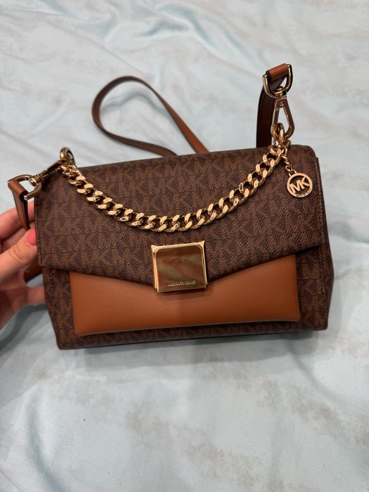 Сумка michael kors коричнева з лого, стан ідеальний