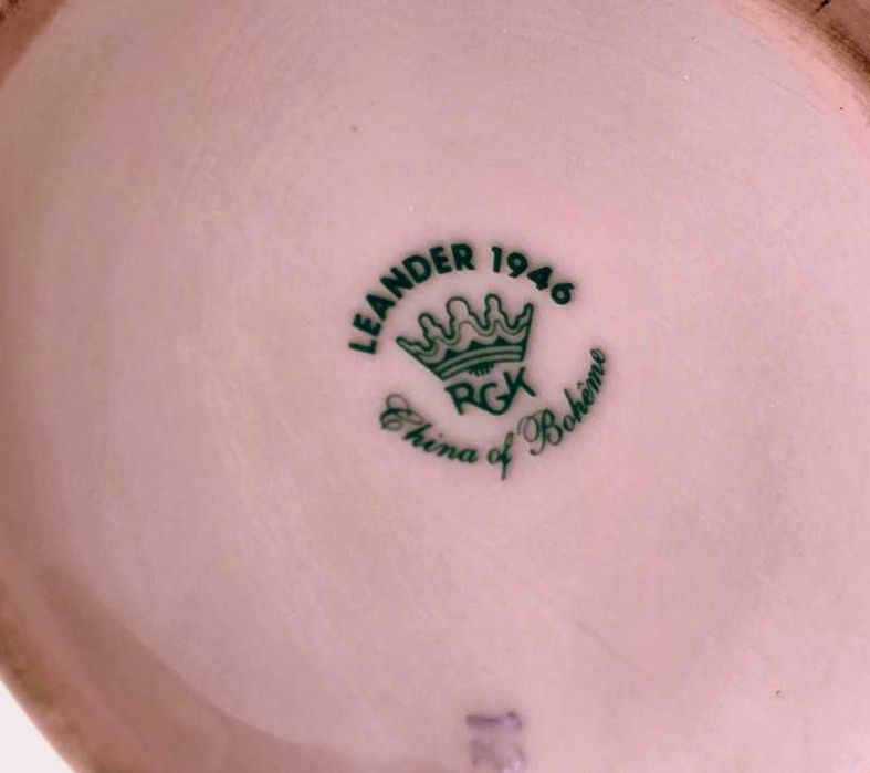 Różowa porcelana wazon Bochemia Czechy