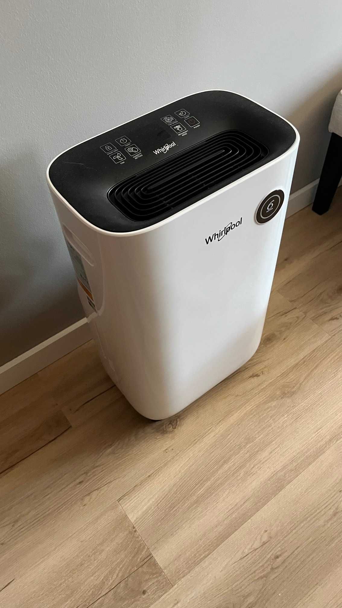 Desumidificador WHIRLPOOL DE20W5252 (6.5 L - 20 L/dia)