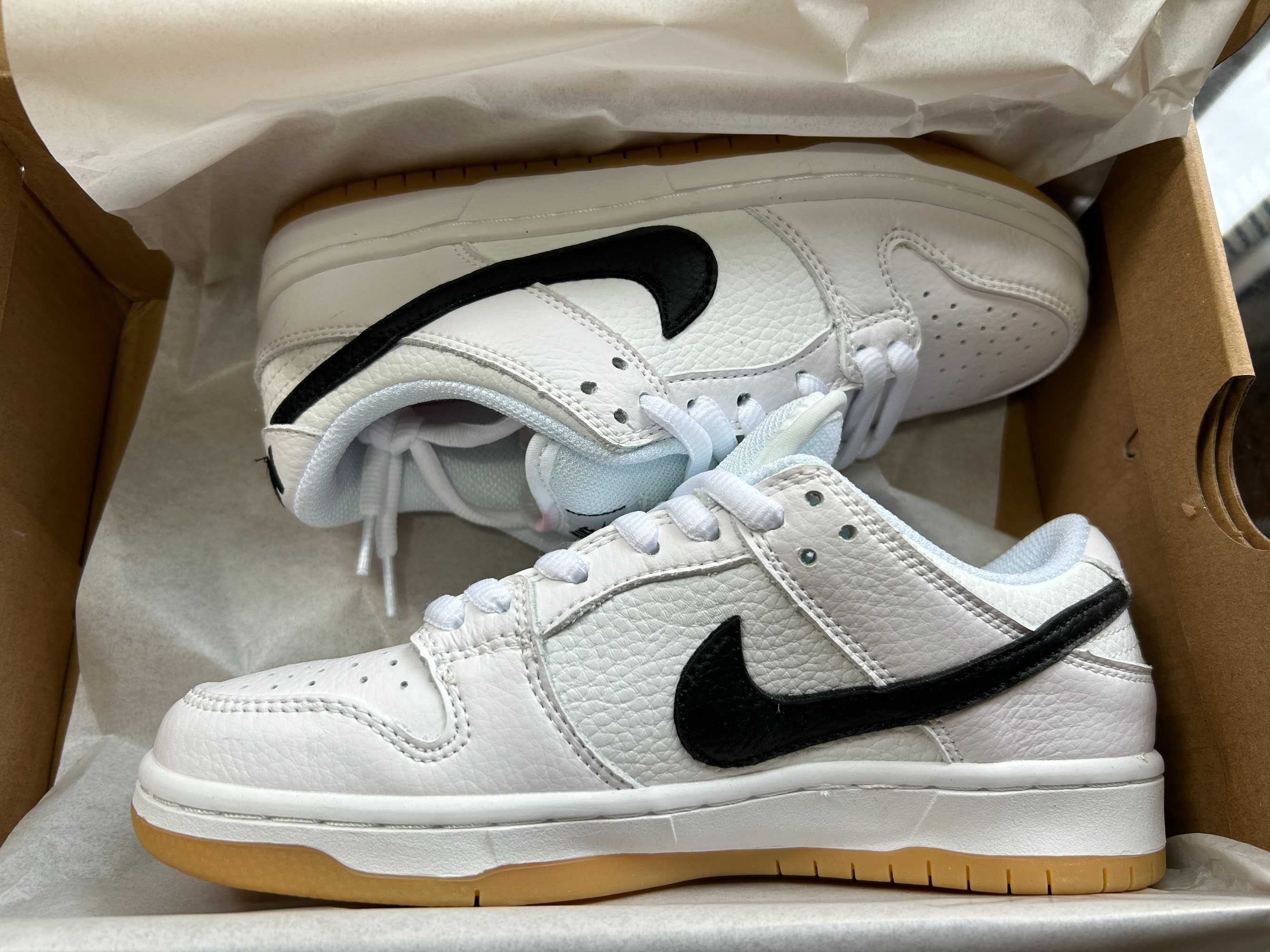 Dunk Low SB ISO White 40