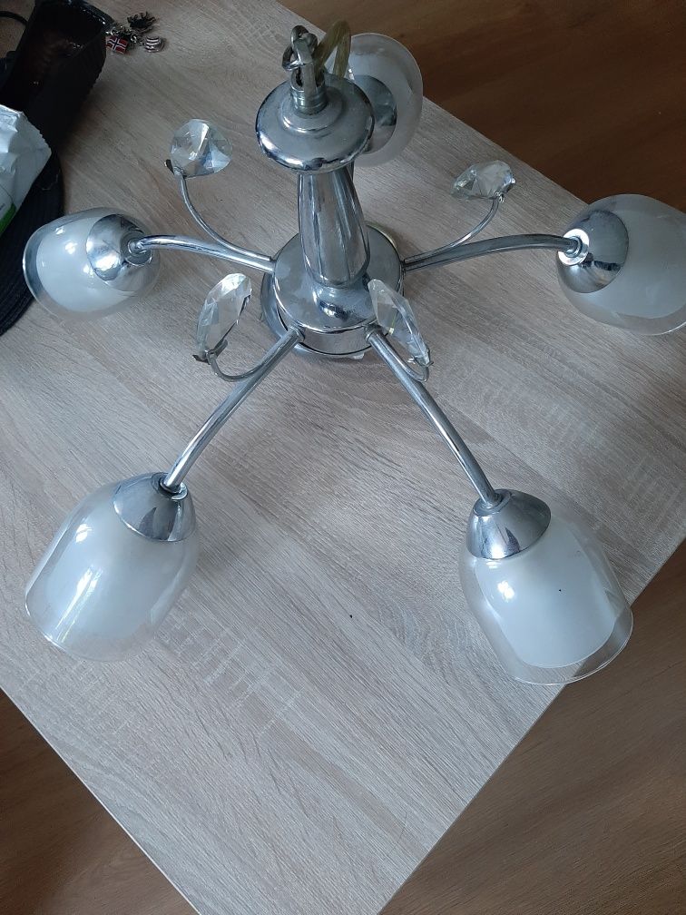 Żyrandol z 5 kloszami