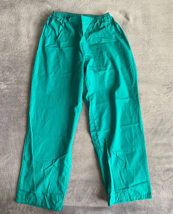 Продам медичний костюм