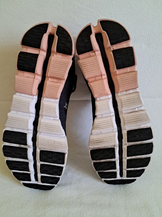 Buty sportowe ON RUNING roz 41