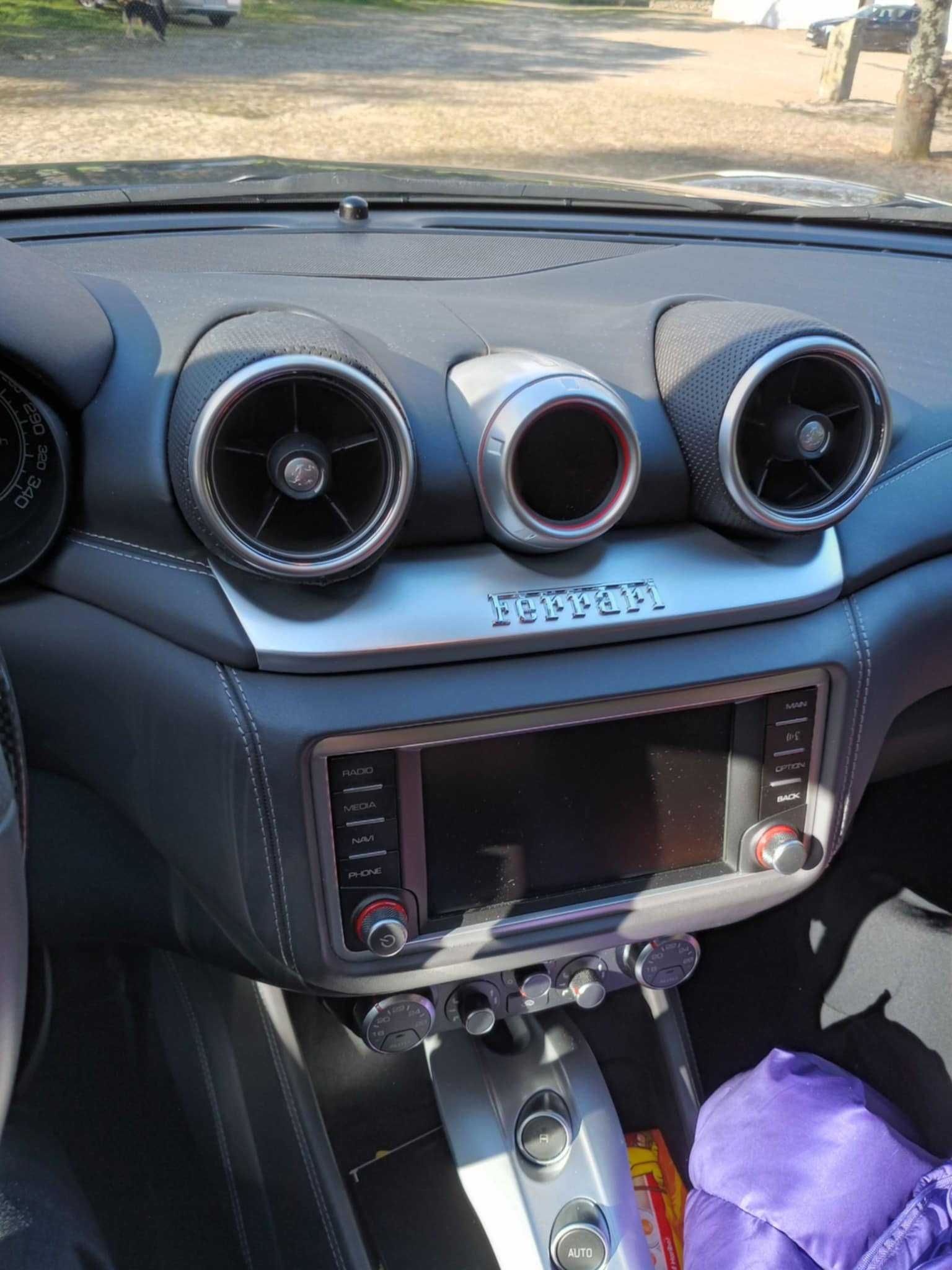 Ferrari California T