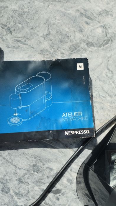 Máquina de café Nespresso Atelier