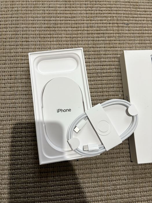 IPhone Air 256GB 100% bateria Azul Cideral