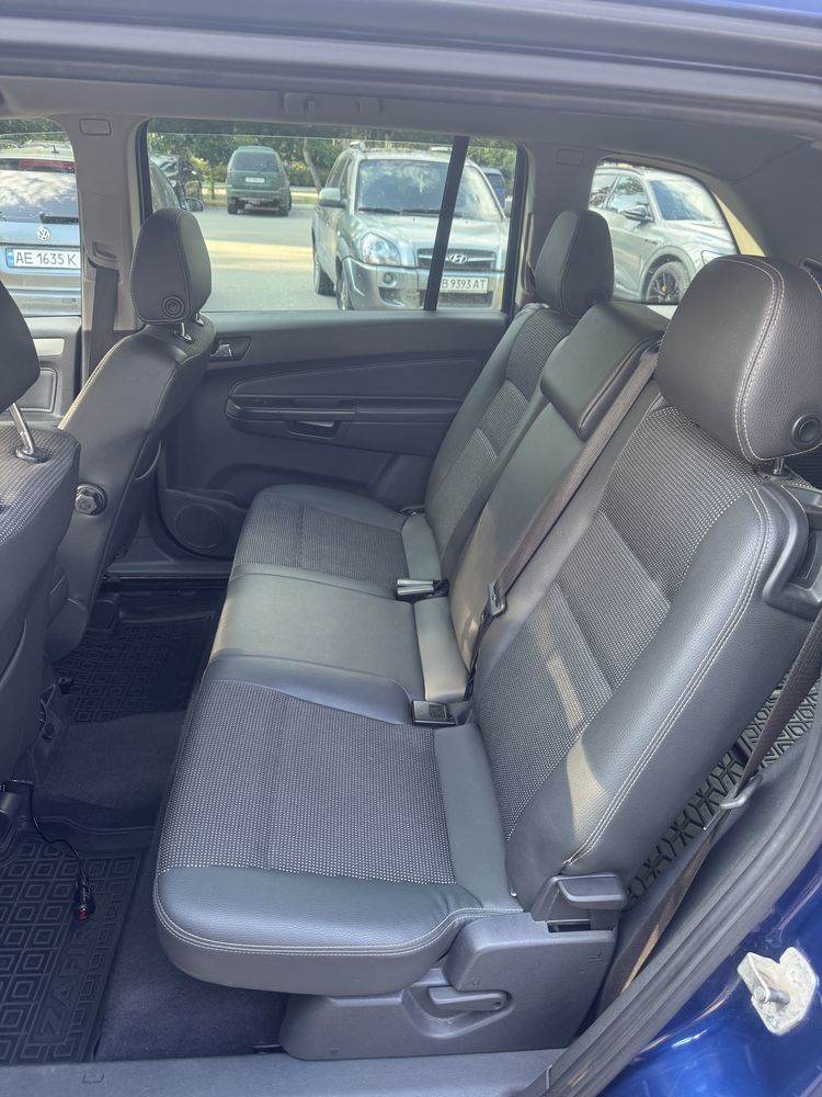 Opel Zafira B Ops 1.9 cdti