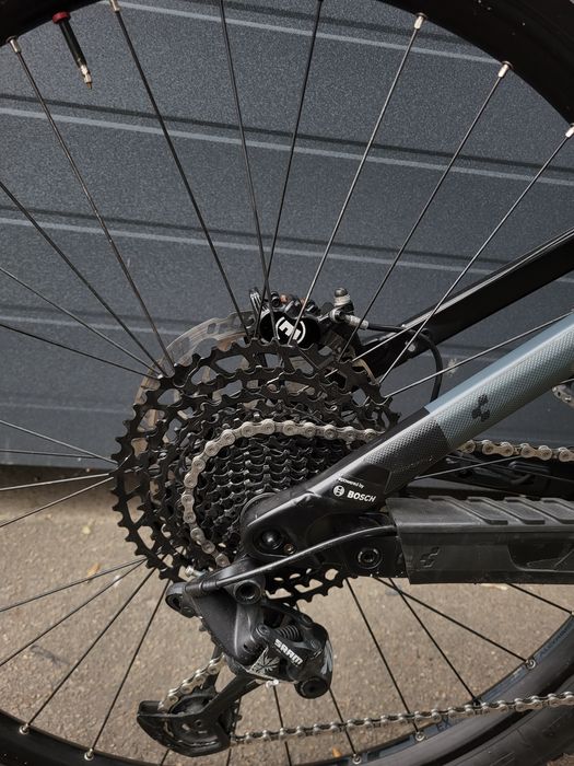 Електровелосипед двухпідвіс Cube Stereo Race  карбоновий