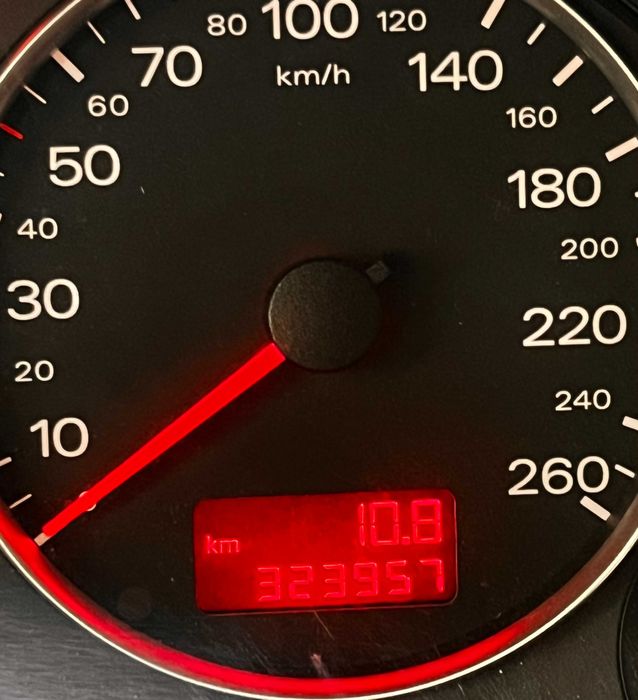 Audi a4 b7 2.7tdi V6