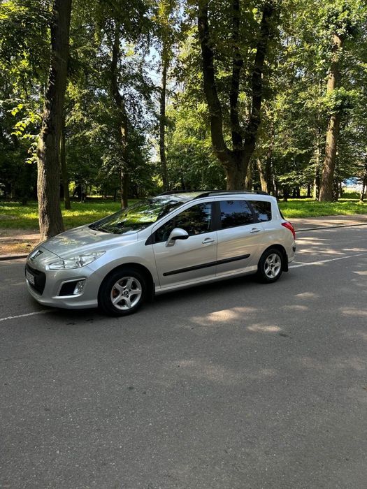 Pegeot 308sw 1,6hdi