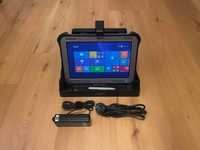 Pancerny tablet Panasonic Toughpad FZ-G1 ze stacją dokujacą