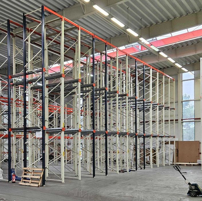 Regały paletowe Mecalux tradycyjne i wjezdne