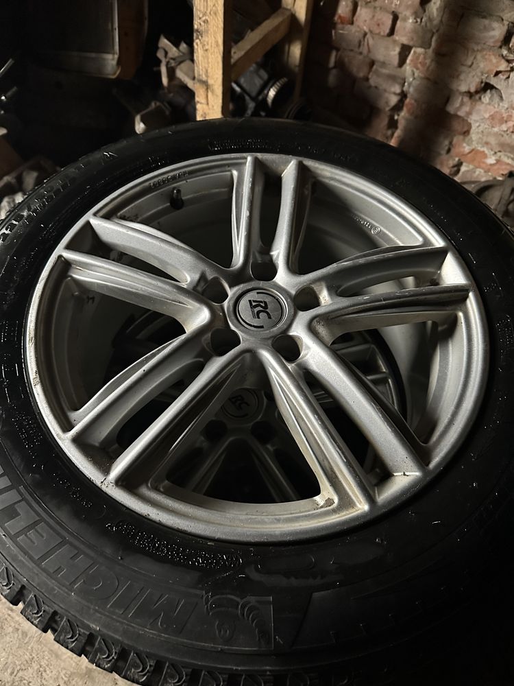 Шини з дисками michelin шип 225/60/r18 5*114,3