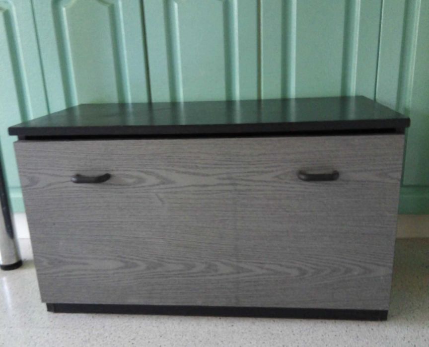 Regały na buty lub inne do spiżarni garażu