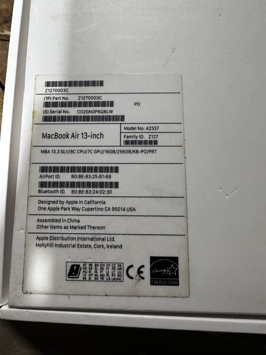 Macbook Air (2020) 16gb ram
