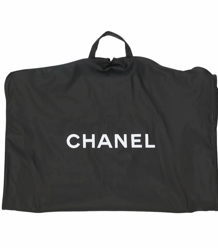 Chanel Pre-Owned
чехол для одежды  с логотипом