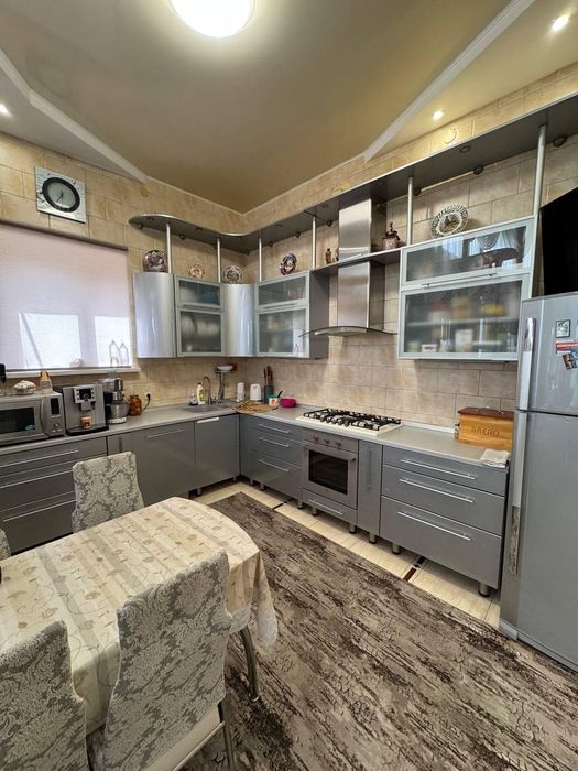 Розкішний будинок в Золотому Трикутнику (189-473)