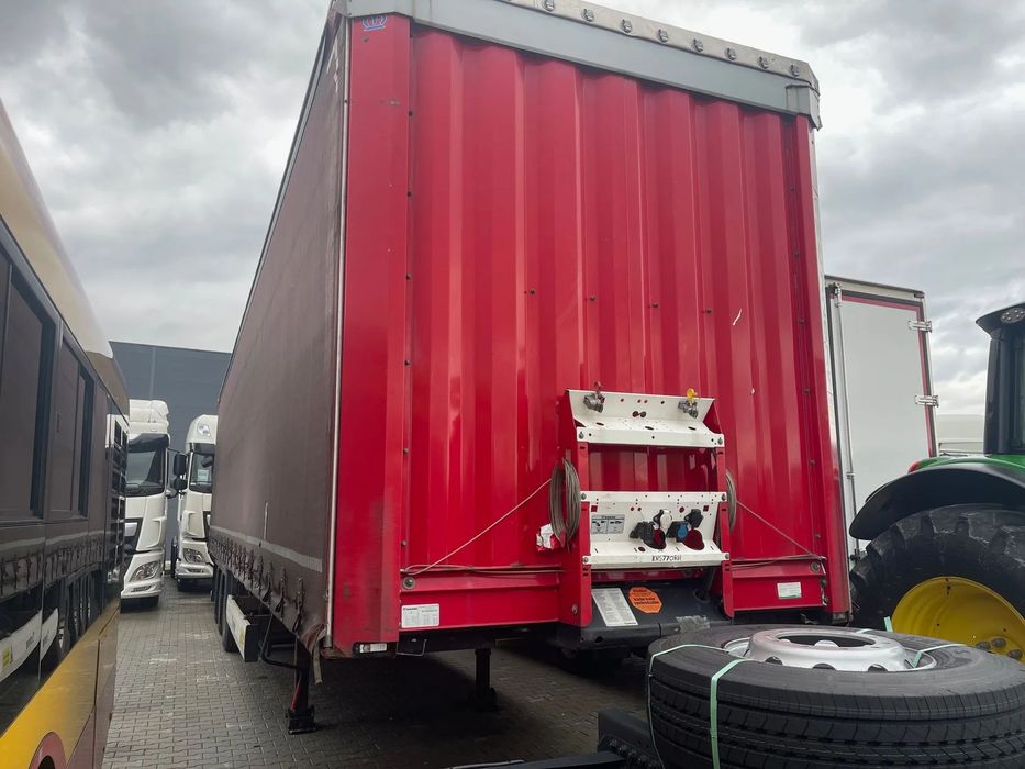 Krone SD  Naczepa KRONE SD Standard Firana