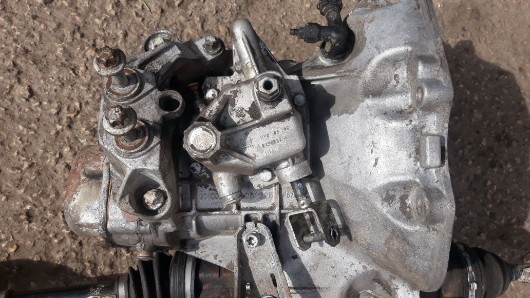 Opel Corsa C 1.0 12V, skrzynia biegów manualna