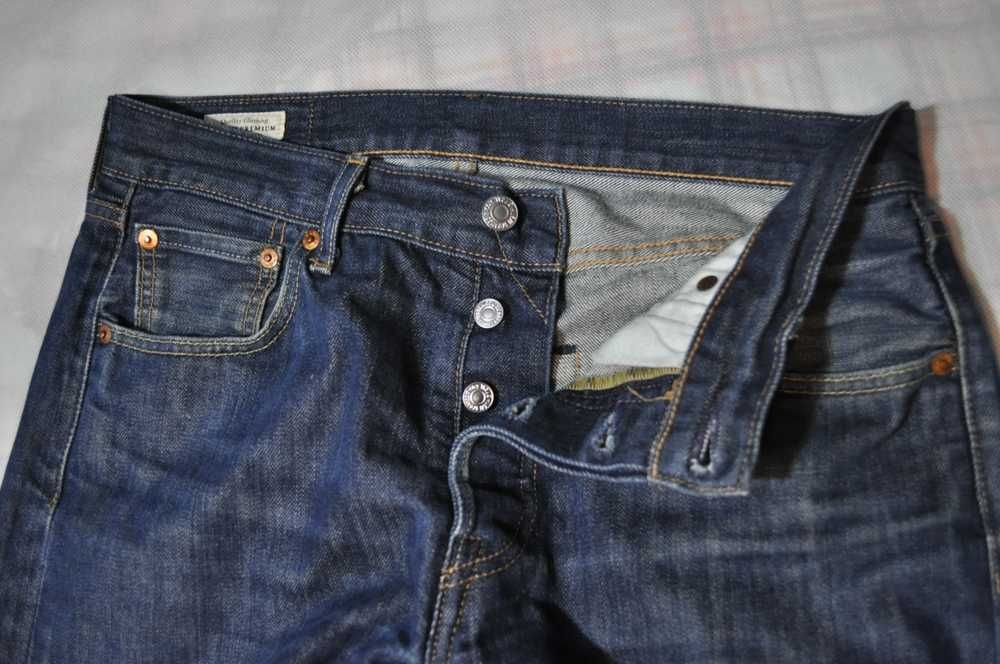 LEVIS 501 82cm 30/30 męskie spodnie jeansowe klasyczne s1