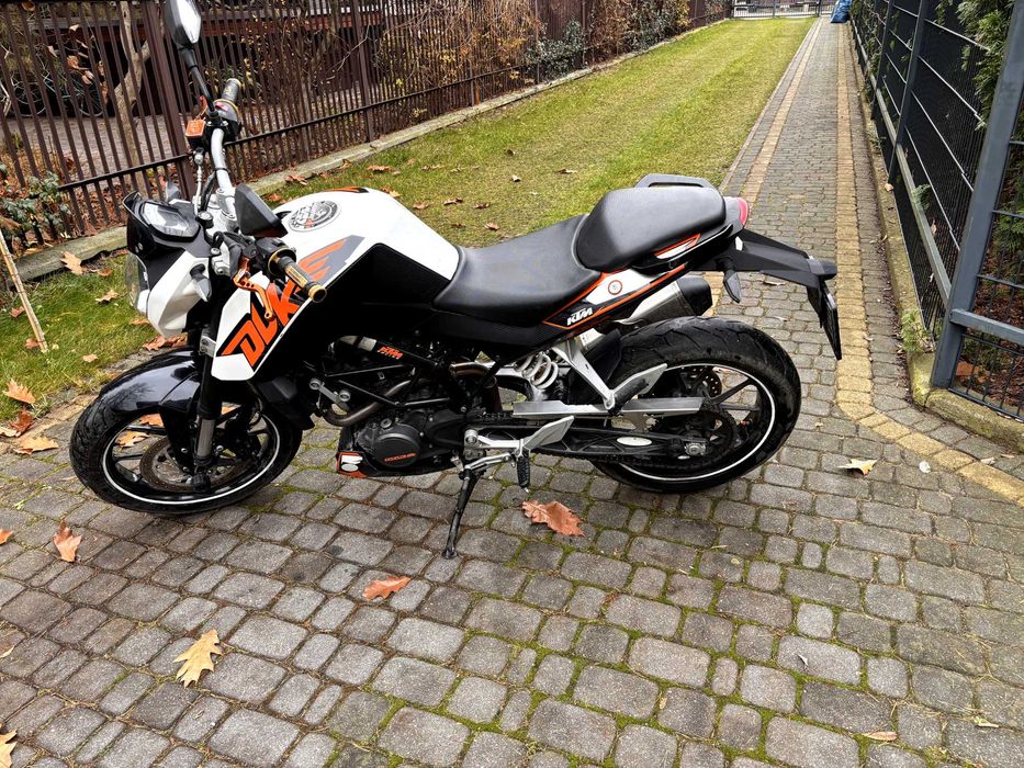 KTM Duke 125 # Akrapovic # crash pady # nowy napęd# 15 KM 2,5 l/100 km