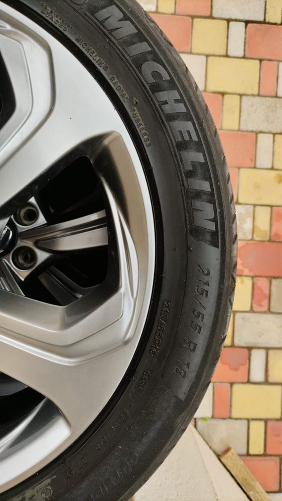 Резина Michelin 215/55 R18 Диски Honda M-NV