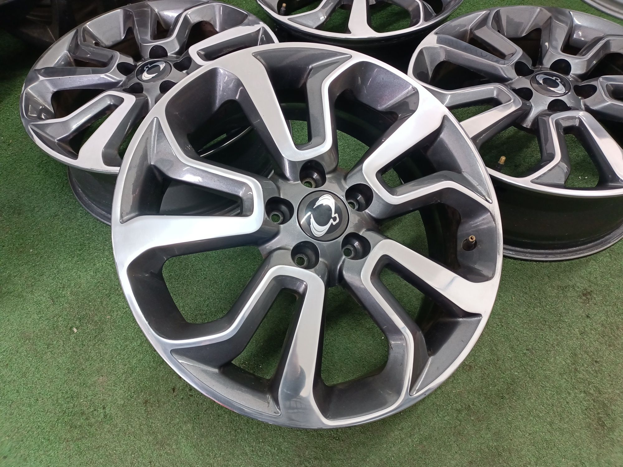 18" felgi 5x112 et45,5 Oryginalne Ssang Yong Wysyłka