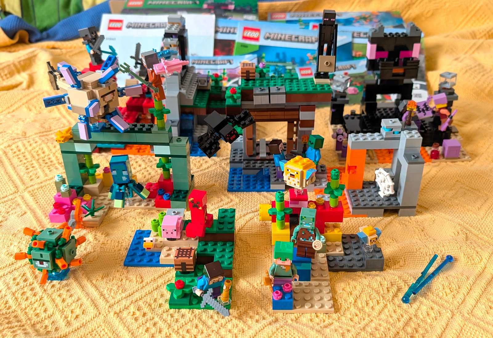Продам 6 різних наборів LEGO Minecraft (Ціна за все)