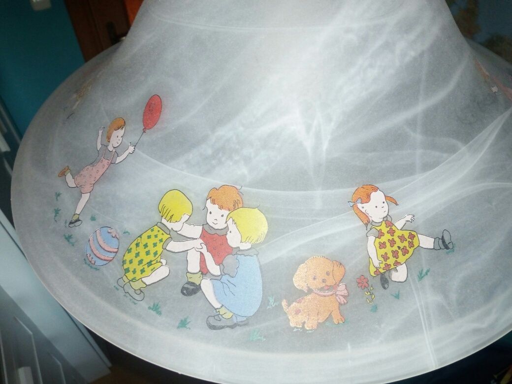 Lampa / żyrandol do pokoju dziecięcego