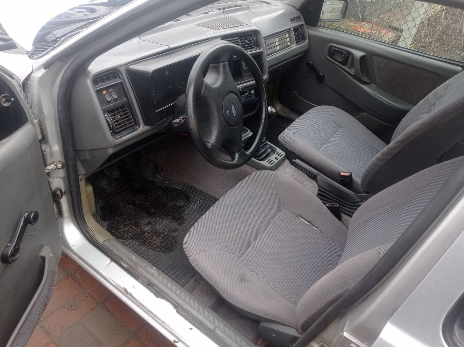 Продам Ford sierra