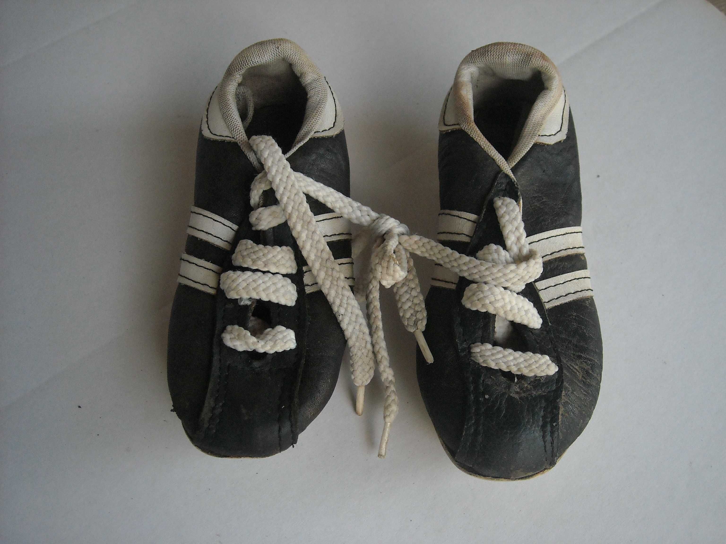 Tenis chuteiras crianca antigos vintage decoracao novos