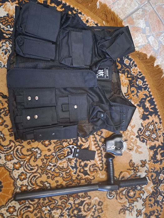 Kamizelka taktyczna nowa starej produkcji.