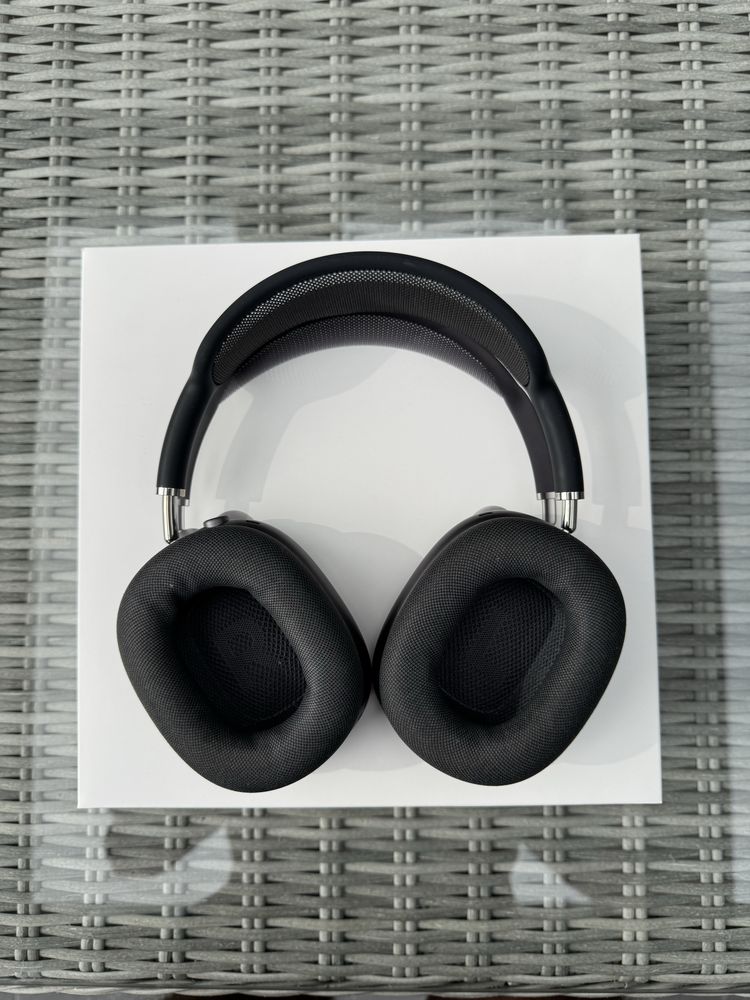 AirPods Max Midnight – oryginalne, komplet, stan bardzo dobry