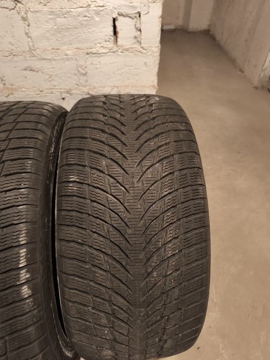 Opony zimowe Nokian 255/40 r19