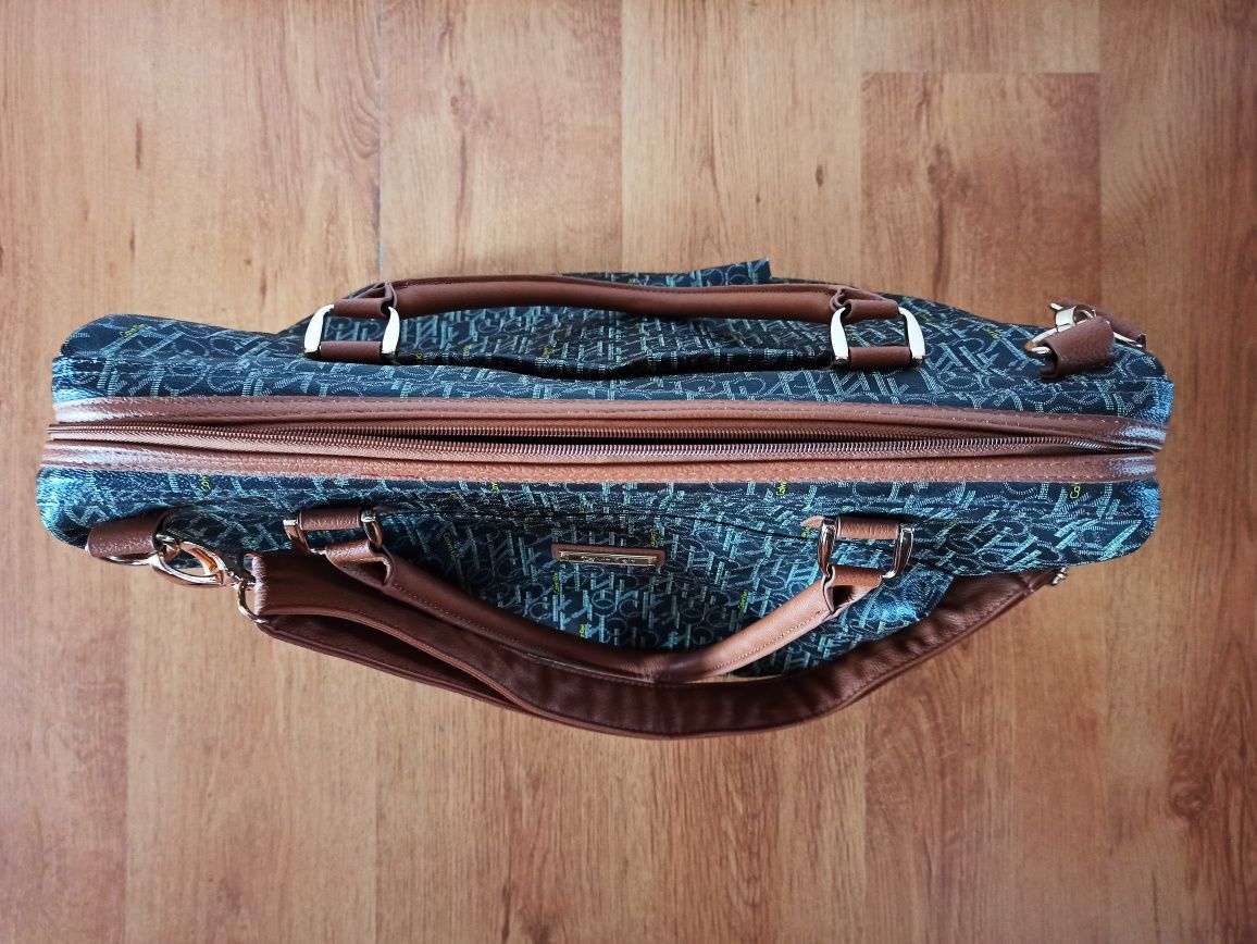 Torba podróżna Calvin Klein logowana