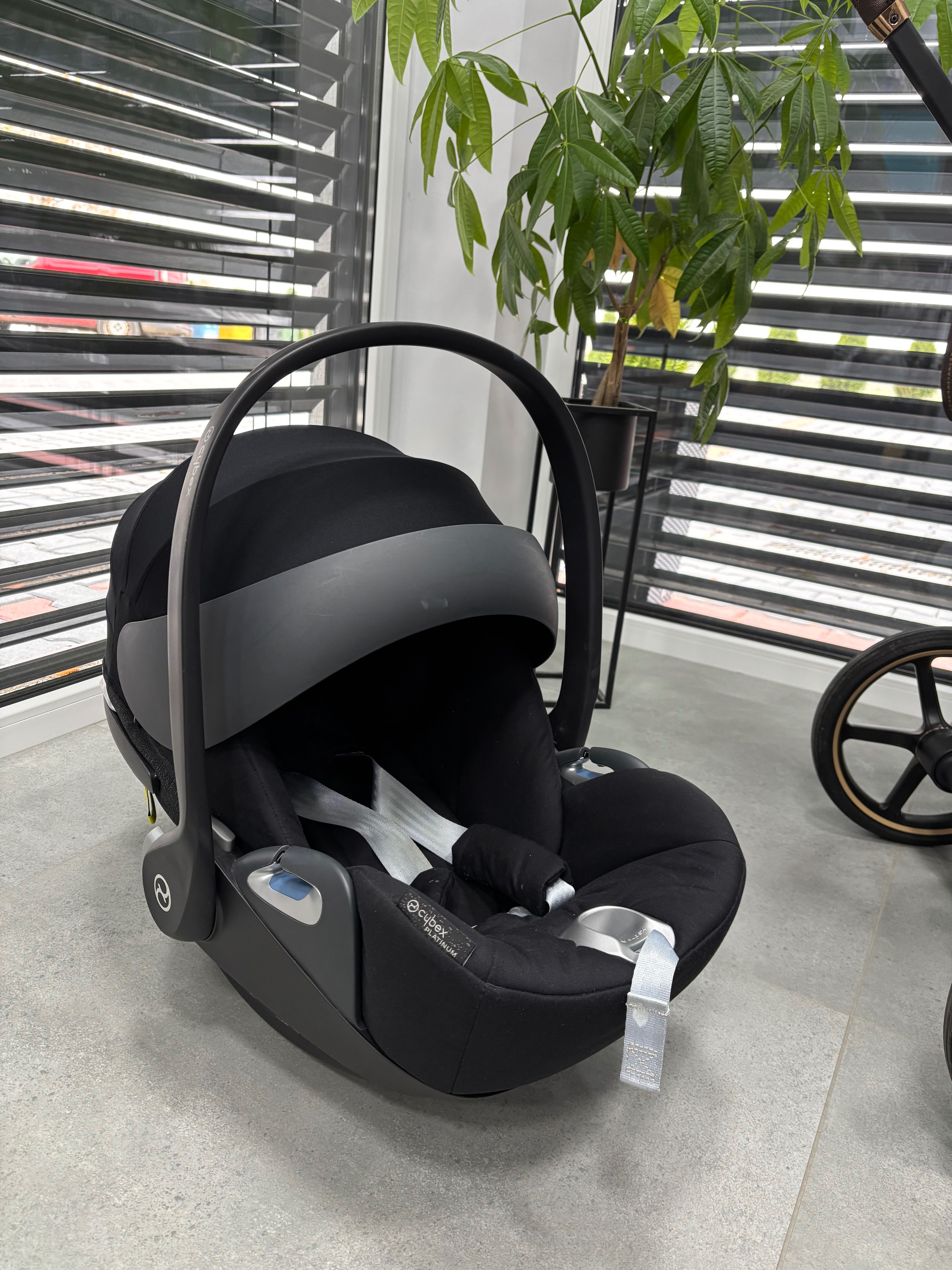 Cybex Priam 2.0 Gold z fotelikiem Cloud Z