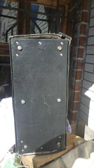 Саквояж чемодан старовинний.