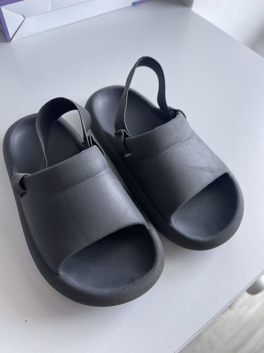 Тапочки zara 26 розмір