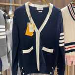 THOM BROWNE S24 - suéter feminino no estilo old money, 100% novo