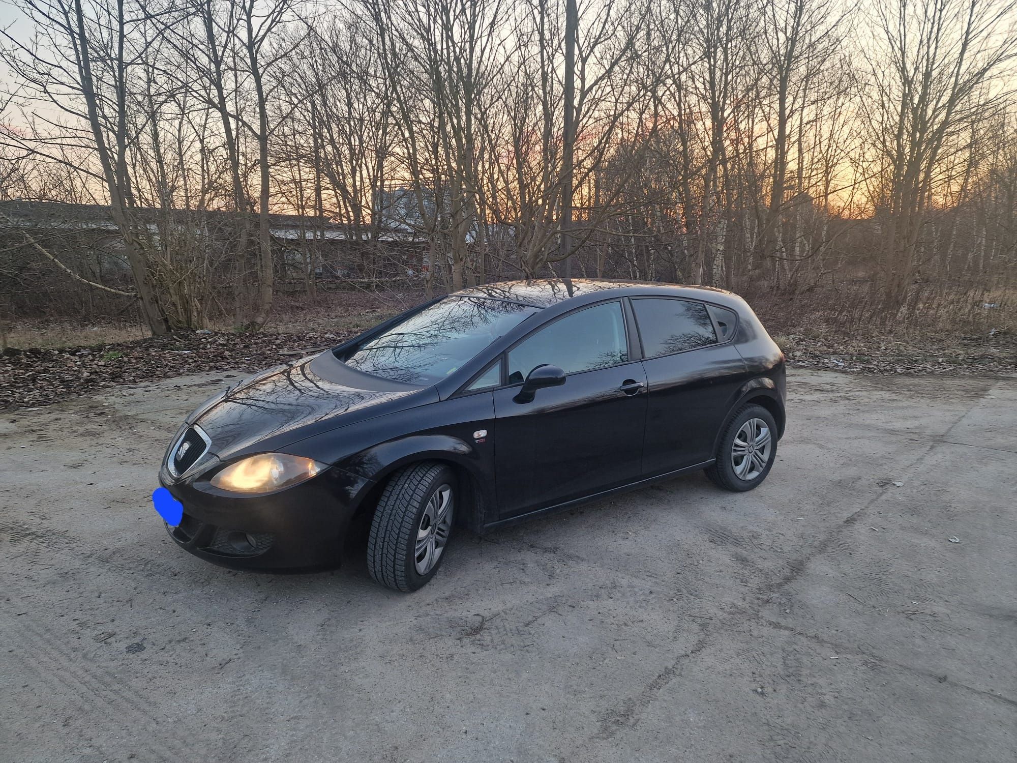 Seat Leon 2.0 TDI klima sprawna 2 kpl felg