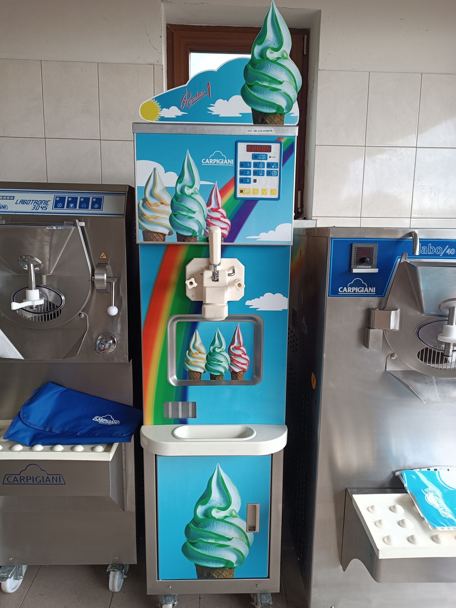 Carpigiani  rainbow 3 maszyna do lodów włoskich