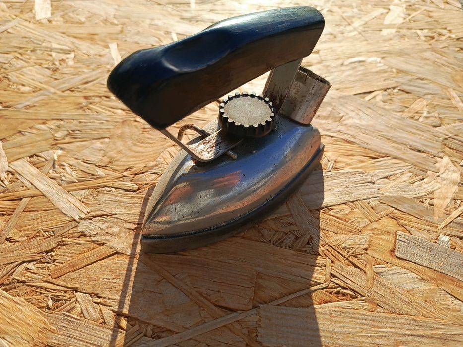 Żelazko turystyczne PRL