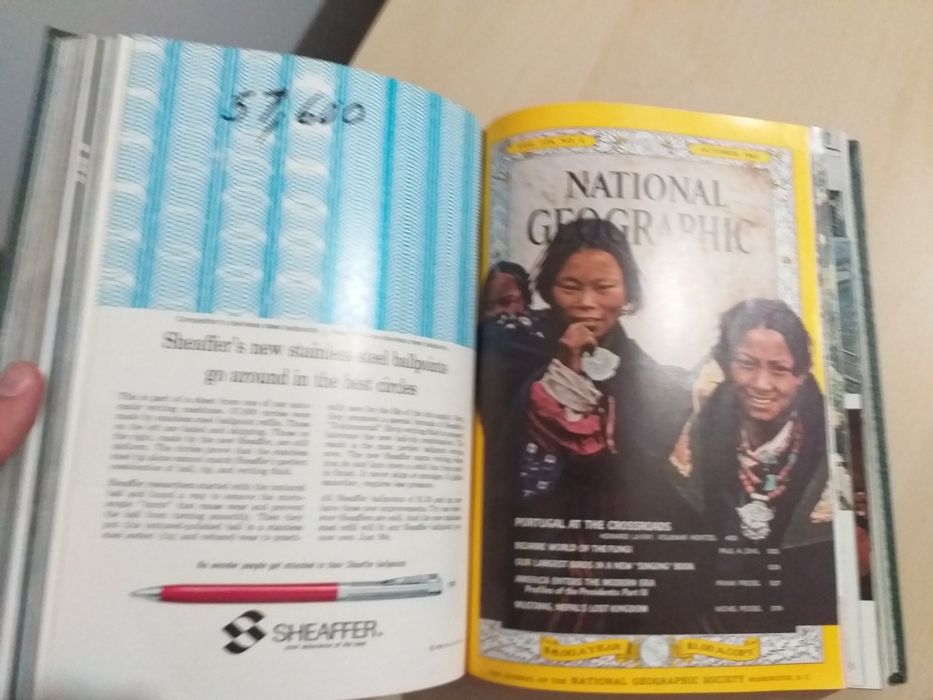 Coleção National Geographic 2 Volumes - Reviatas ano completo 1965