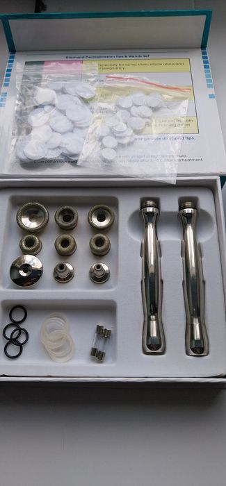 Urządzenie do mikrodermabrazji AM 60