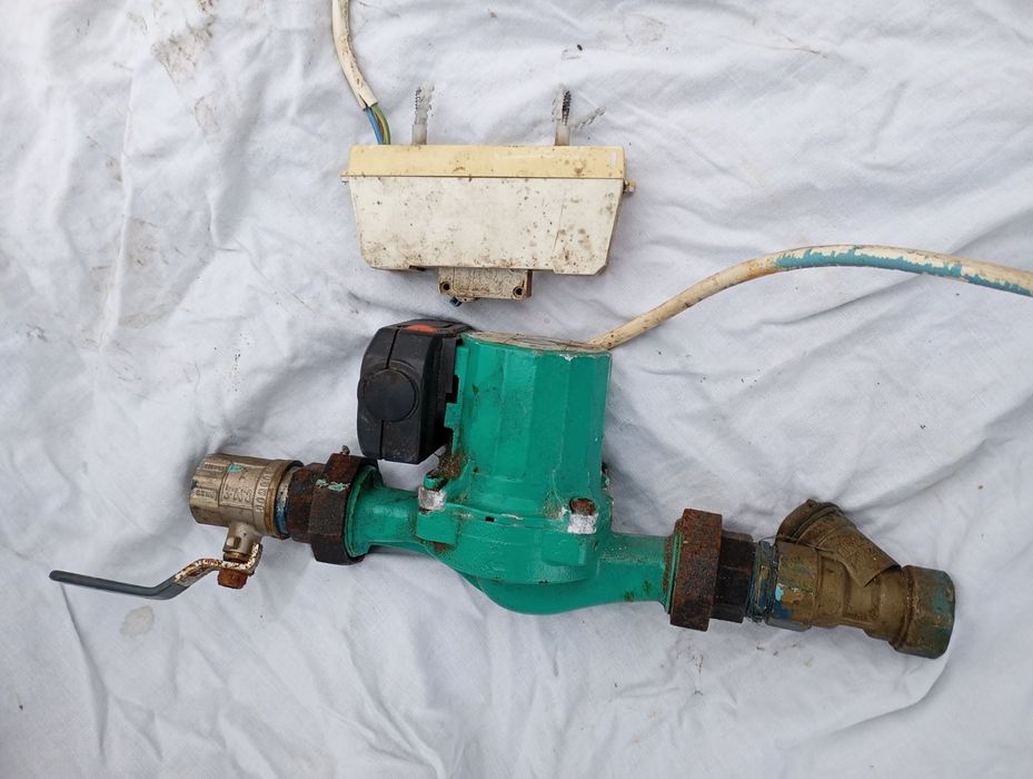 Насос отопления.