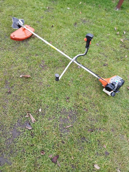 Kosa spalinowa Hitachi CG 25eus