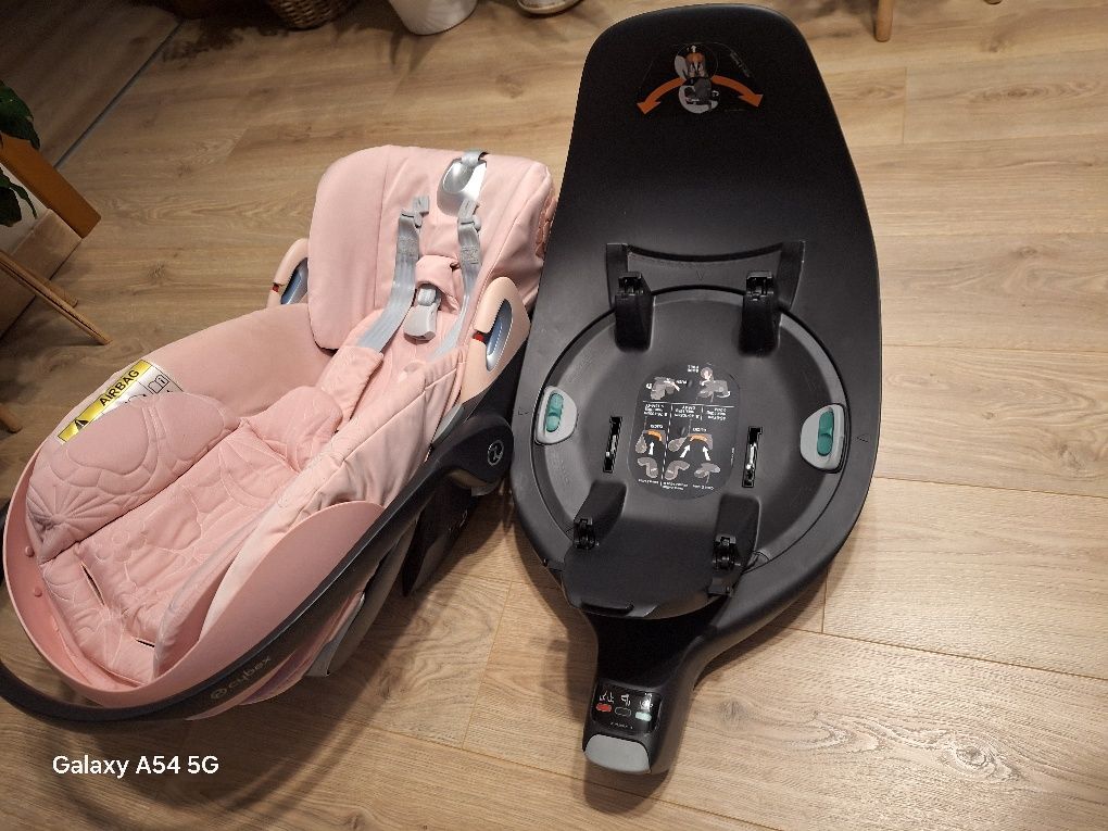 Nosidełko Cybex Flower  isofix