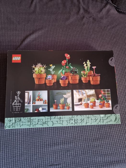 Lego Botanicals tiny plants 10329