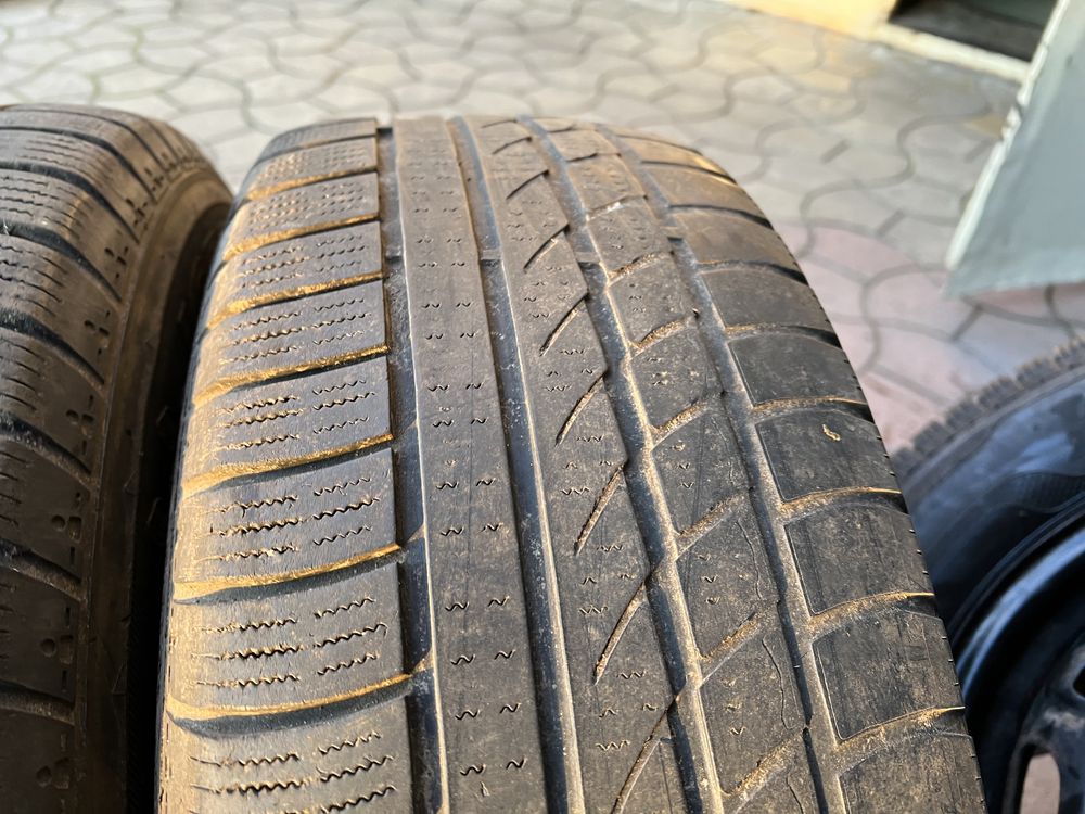 Резина пара зима 215/65 R 16 Hankook