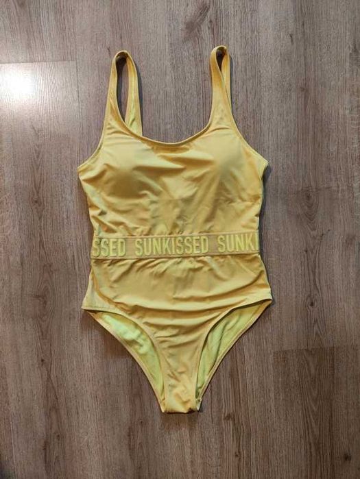 Jednoczęściowy strój kąpielowy XL